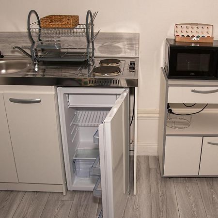 Ferienwohnung Dg Location Saint-Quentin  Exterior foto