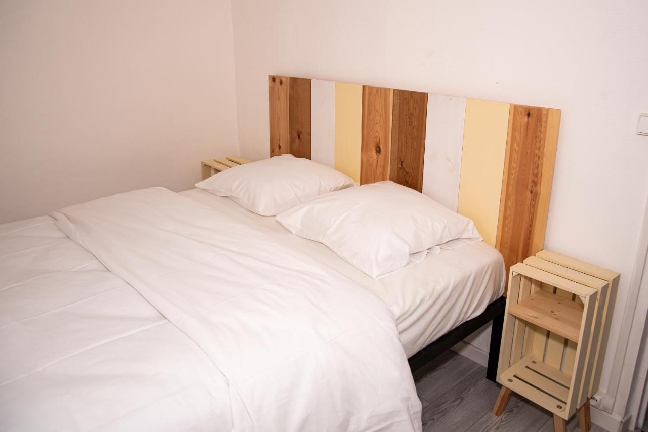 Ferienwohnung Dg Location Saint-Quentin  Exterior foto