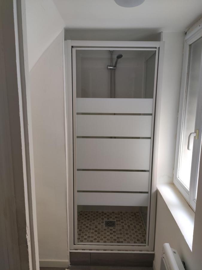 Ferienwohnung Dg Location Saint-Quentin  Exterior foto